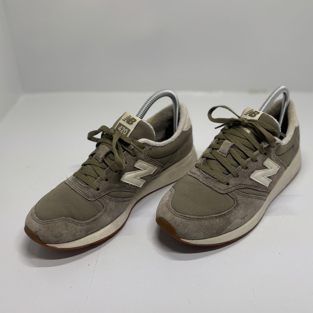New Balance 420 Olive Green/Grey Suede Sneakers Women's 8.5 WL420 Retro Running